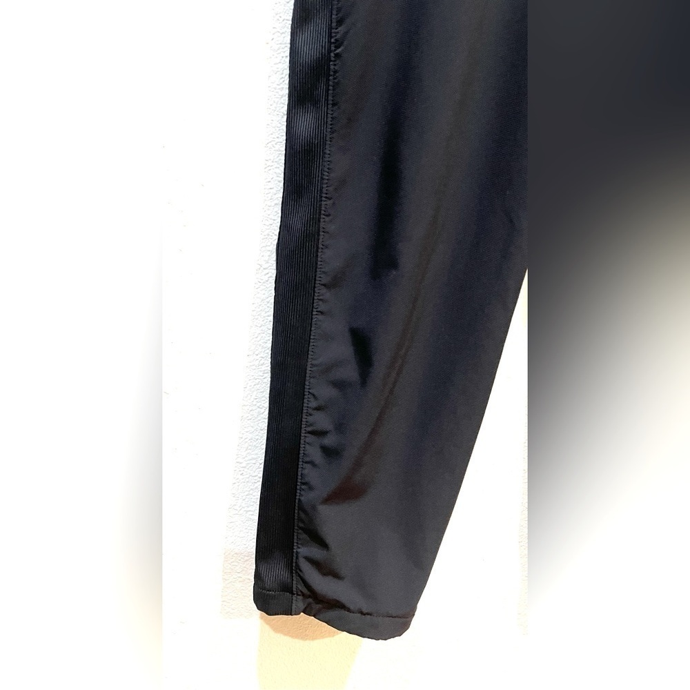 Black Stretch Woven Taper Pants Size L Track - All in
Motion™ Drawstring - Picture 3 of 6